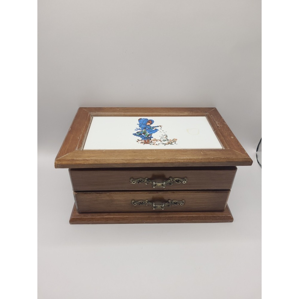 Vintage Ceramic‎ Tile Top Jewelry Box Girl With Bonnet And Chicken Farm